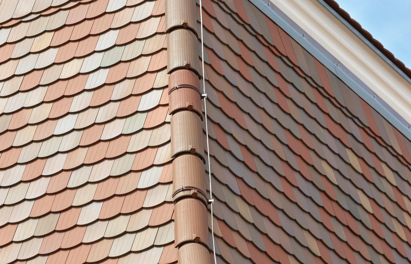 Ergoldsbacher Plain tile "Special design" - Siena | © ERLUS 2021