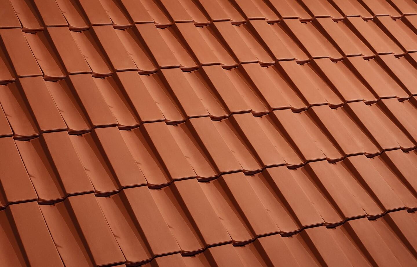 Karat® - Kupferbraun | Dachflächenbild | © © ERLUS AG 2021